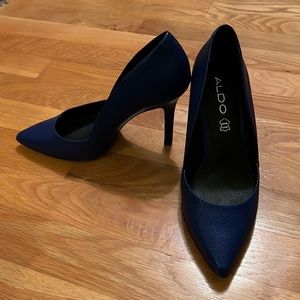 ALDO blue pumps - NEVER WORN - 4” heel - US size 6.5; EUR size 37